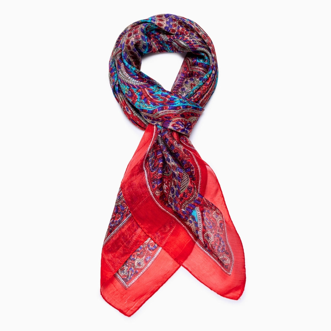 Queen – Kisuy: Premium Silk Scarfs